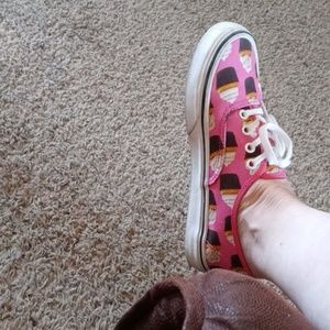 Meet your Posher, Alli